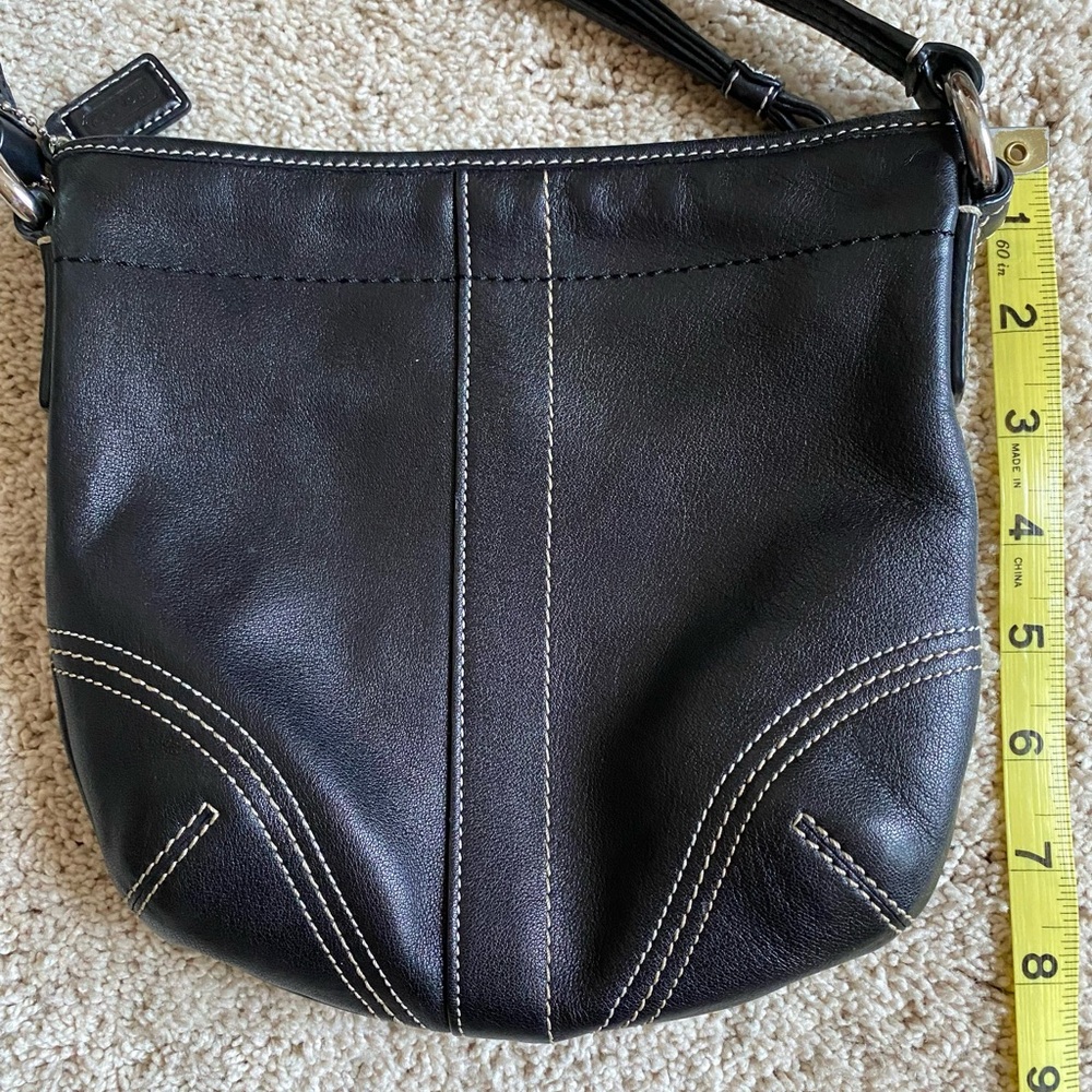 Small COACH Crossbody Handbag - black leather - Picture 3 of 10